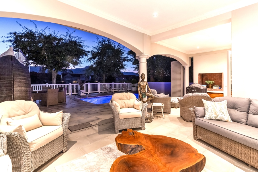 4 Bedroom Property for Sale in Boschenmeer Golf Country Estate Western Cape